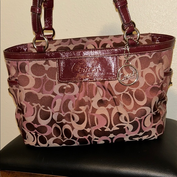 COACH Burgundy and Pink Signature Shoulder Bag. F13762. - Picture 1 of 13